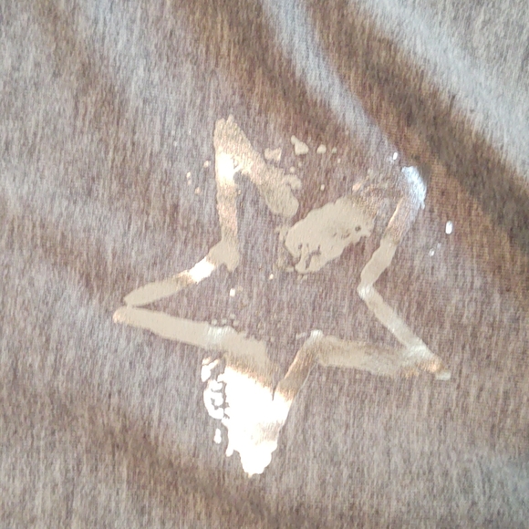 *DONATING 9/1/2025* EUC Wonder Nation Top Girls Size 10/12 - Picture 4 of 5